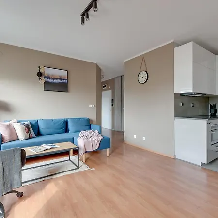 Krolowej Jadwigi By Downtown *